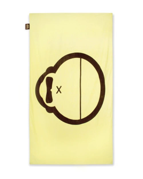 Sun Bum Plush | Beach Towel | Funky Head Turning Design | Large Sized | Sunbum Australia